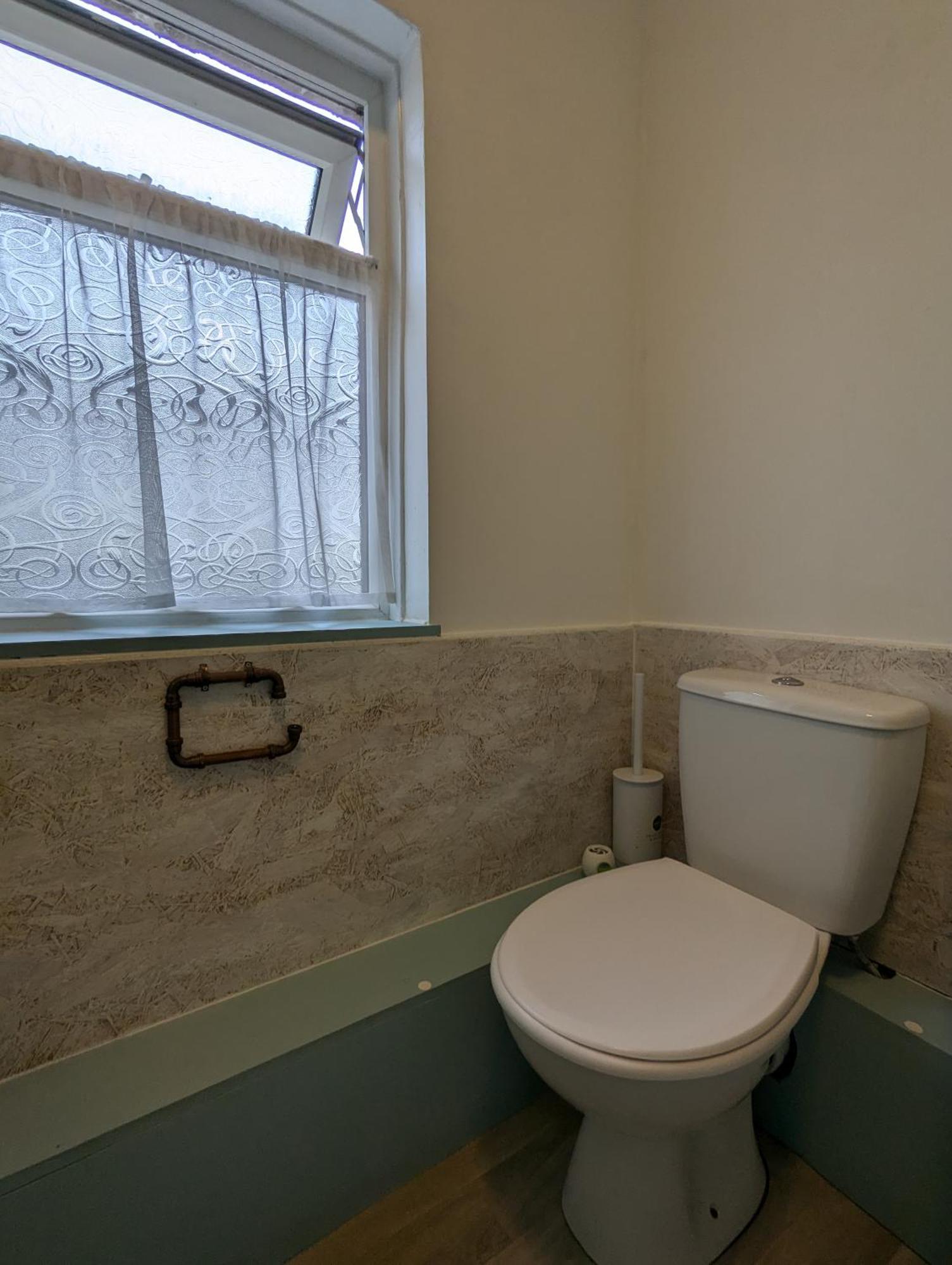 R3 - Cozy Small Double - City & Beach Access, Wifi, Free Parking - Self Catering Σουόνσι Εξωτερικό φωτογραφία